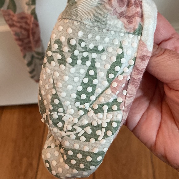 Kickee Pants Fresh Air Florist Print Footie with Zipper Pajamas Bamboo Sz 12-18 - Picture 5 of 5